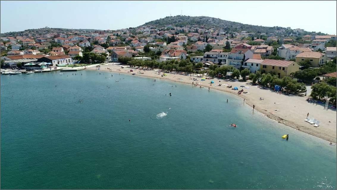 Beach Apartment Kate With Sea View, Balcony And Parking, Murter, Dalmatia Exterior photo