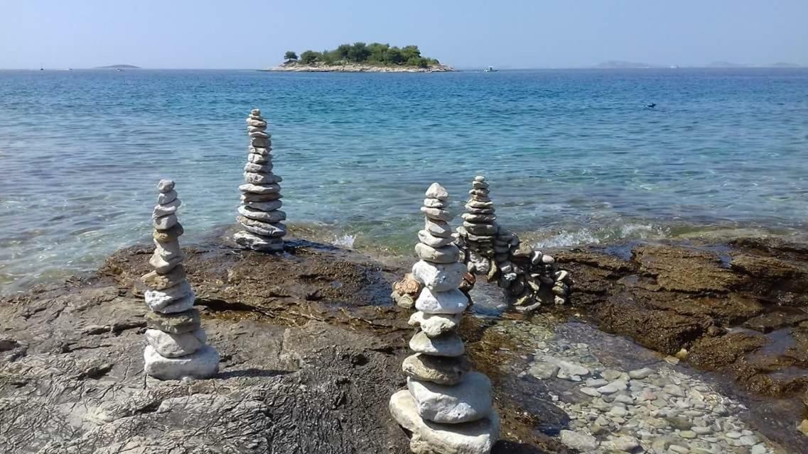 Beach Apartment Kate With Sea View, Balcony And Parking, Murter, Dalmatia Exterior photo